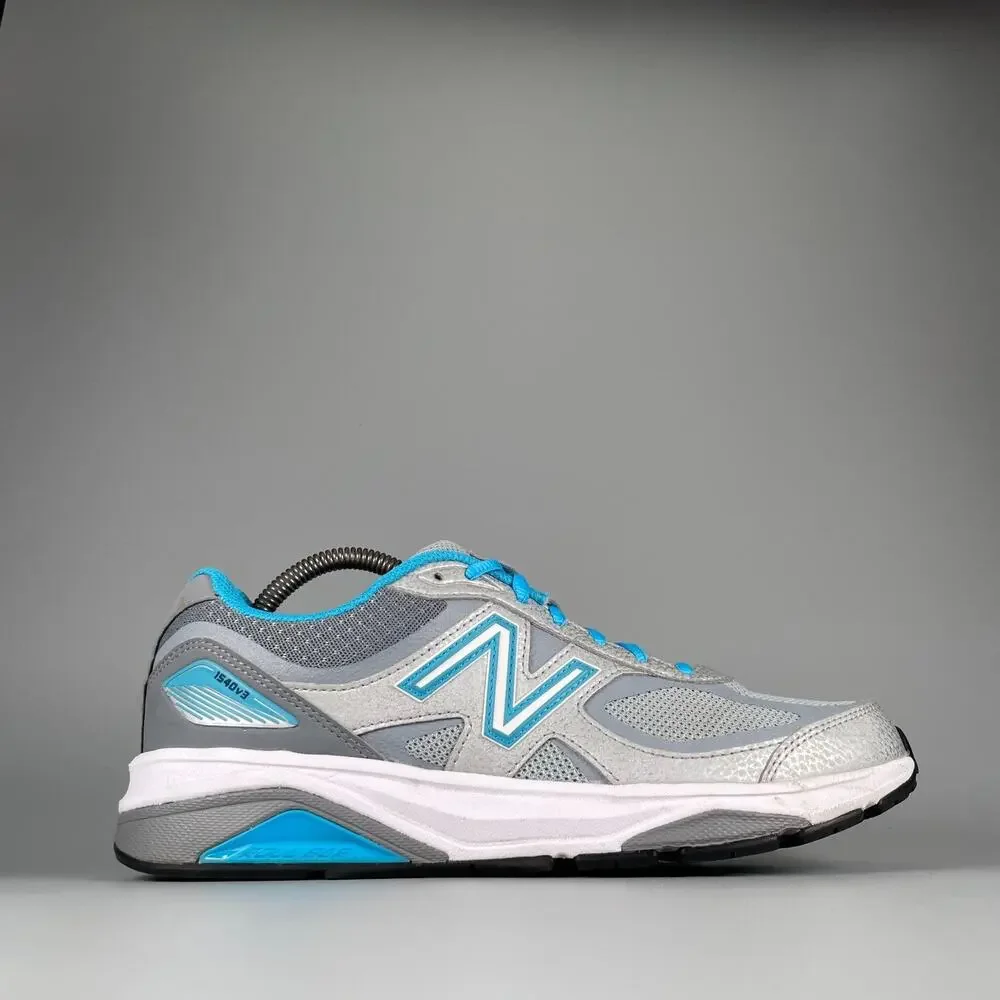 New Balance 1540 V3 Women's Size 10 B Silver Blue Athletic Shoe Casual Sneakers